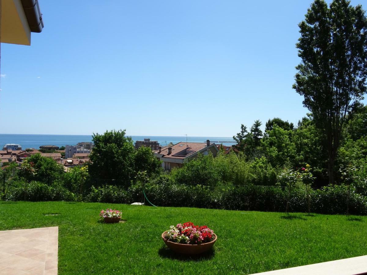 Ilpoggetto Bed&Breakfast Civitanova Marche Exterior foto